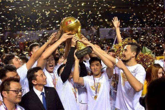 葡萄牙球星纳尼官宣退役 帮曼联4夺英超冠军